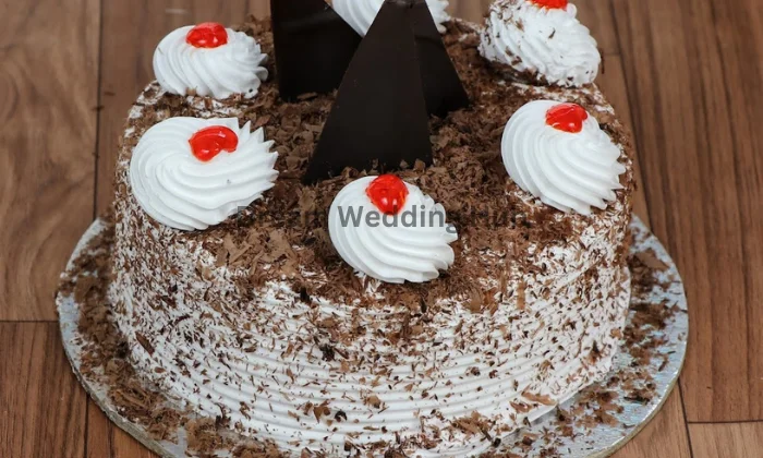 Moms bakery the cake art